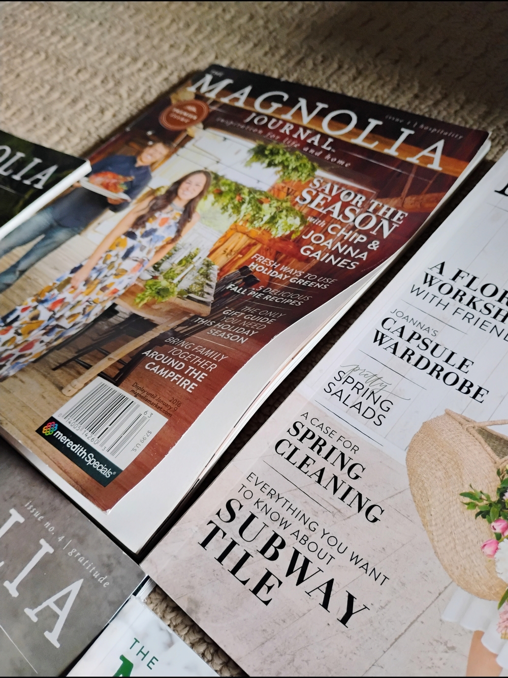 Magazine - Assorted Covers (Set of 5) - Picture 7 of 8